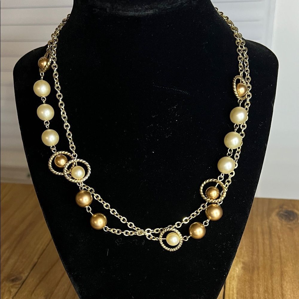 RMN Gold and Bronze Pearl gold necklace